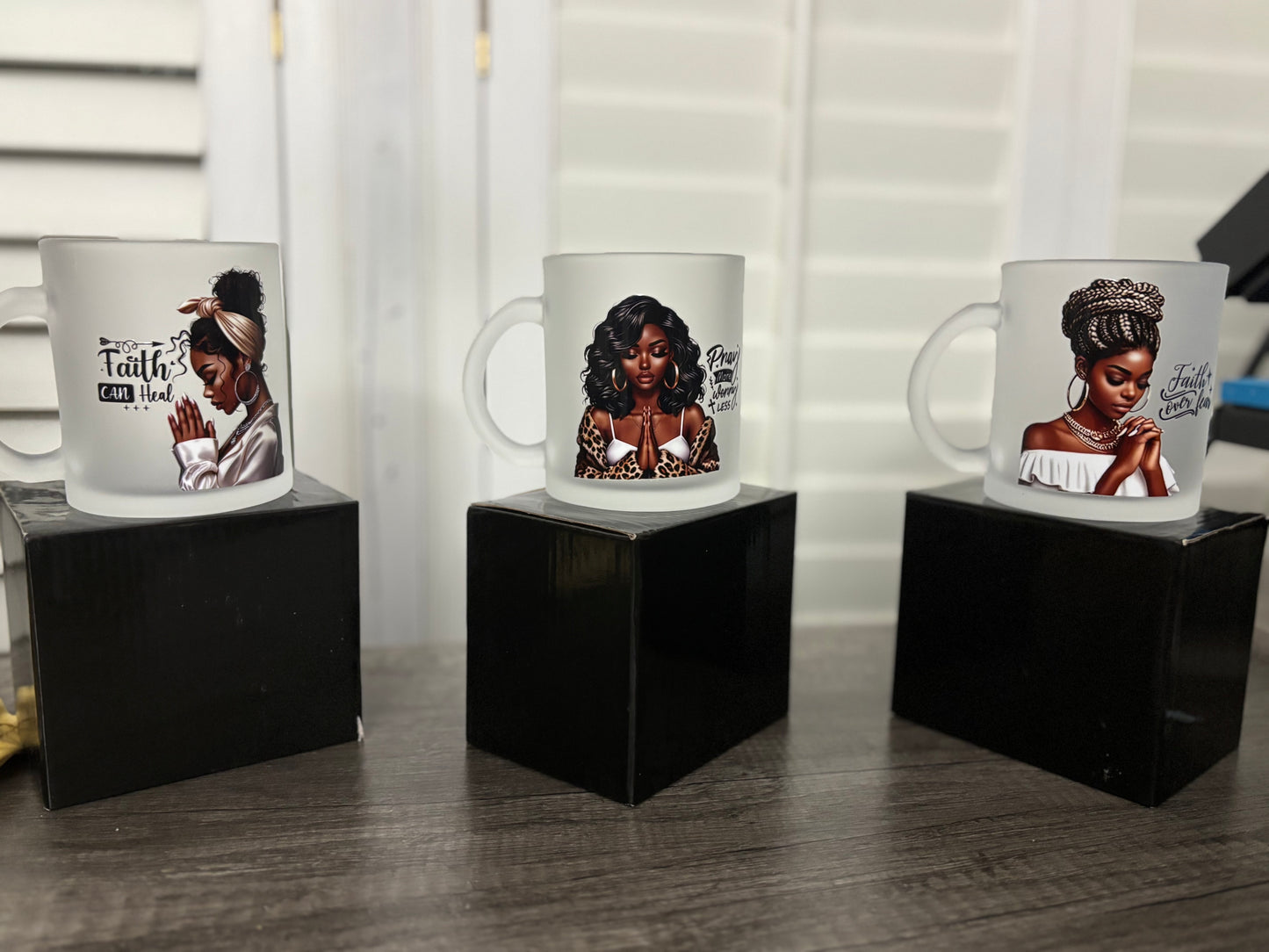 ￼Frosted 11 oz mug